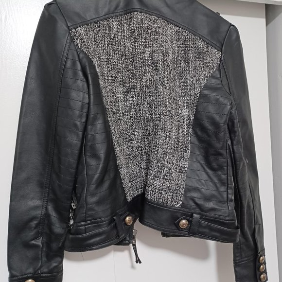 Blanc Noir Jacket - Black with Crocheted Accents - Picture 2 of 2